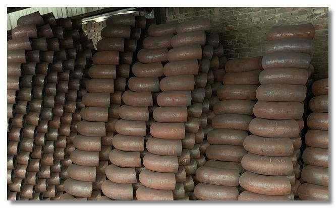 不銹鋼沖壓彎頭規(guī)格尺寸表